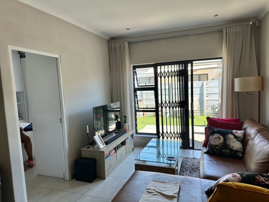 3 Bedroom Property for Sale in Table View Western Cape